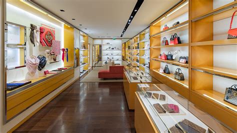 lv rome store|louis vuitton via condotti roma.